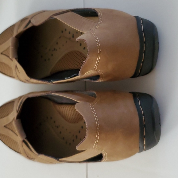 Clarks Light Brown Leather Mesh Walking Shoes Size 10M NWOT'S - Picture 3 of 7